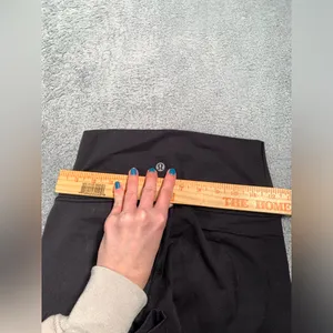 Lululemon crop Black Leggings 4 thumbnail 9