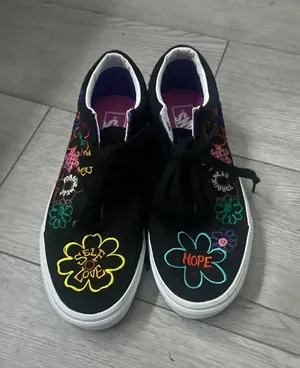 Shoes thumbnail 1