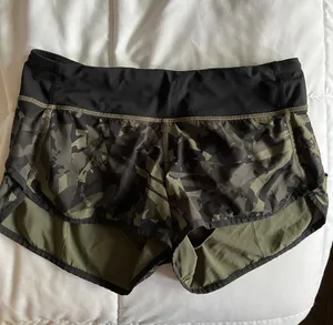 Lululemon Shorts thumbnail 1