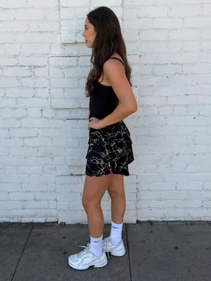 Black & gold marble print ruffles mini tennis gold athletic skirt sz M #marble #sporty thumbnail 3