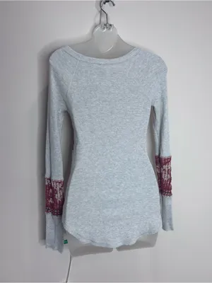 We The Free thermal Henley Bull Light Gray Burgundy Patterned size XS cotton thumbnail 5