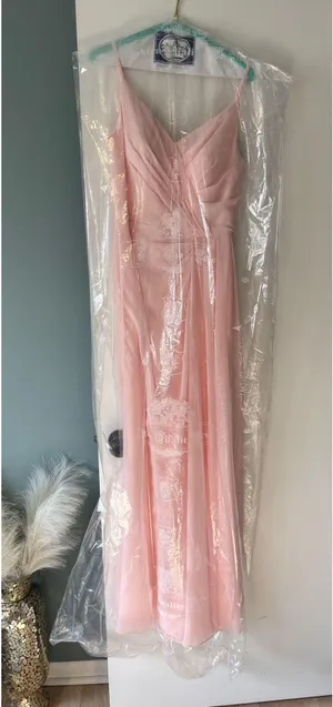 JJ's House Dress Formal  thumbnail 1