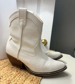 Vestique Cowboy Boots white  thumbnail 1