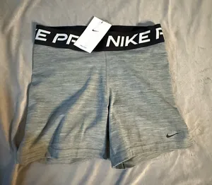Nike Pro Shorts Spandex Dri-Fit thumbnail 1