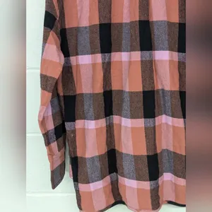 New Izzy Cargo Shirt checkered pink black Free People szS flannel plaid … thumbnail 7