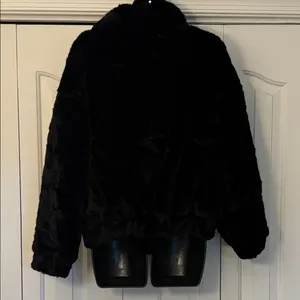 Locachy Shaggy Faux Fur Jacket Black Women Size Medium thumbnail 4