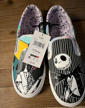Disney NWT Nightmare Before Christmas ladies size 8.5 slip on shoes Jack and Sally thumbnail 3