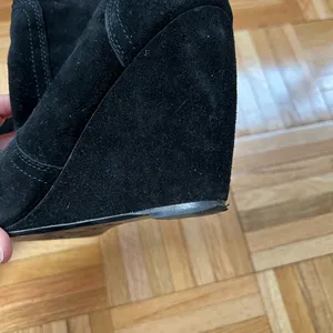 Joie Oakley Black Suede Wedge Booties thumbnail 8