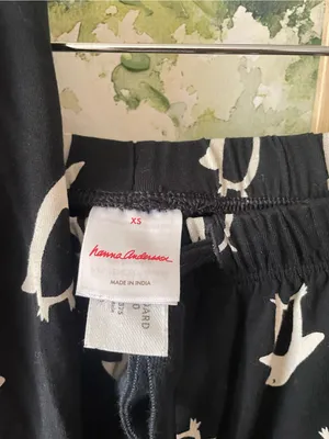 Hanna Andersson Women’s Penguin Holiday HannaSoft Pajama Set Top & Pants thumbnail 6