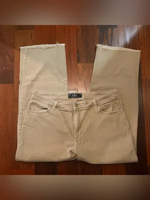 Hollister Women’s Khaki Ultra High-rise Denim Dad Jeans - READ DESCRIPTION thumbnail 7