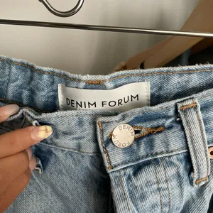 Aritzia Jeans Denim Forum thumbnail 3