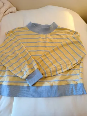 Four sisters boutique Mockneck  thumbnail 2