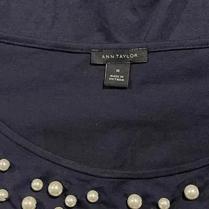 Ann Taylor Top Pearl Coquette Minimalist Feminine Romantic Classic Blue Medium thumbnail 2