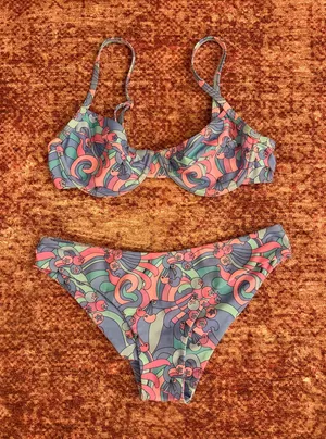 Kulani Kinis Bikini Set Razzleberry thumbnail 1