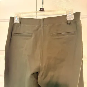 Quince Ultra-Stretch Ponte Straight Leg Pants Olive Green W-PNT-29 Medium thumbnail 4