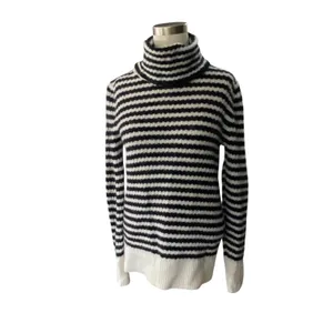 Banana Republic Italian Filpucci Yarn Turtleneck Sweater Small Black Beige⁠ thumbnail 3