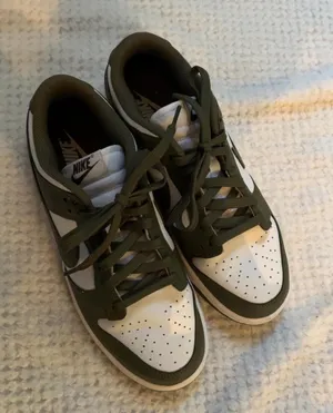 Nike Women’s Dunk Low Sneakers thumbnail 1