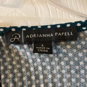 Adrianna Papell shirt size L preowned in excellent condition thumbnail 2