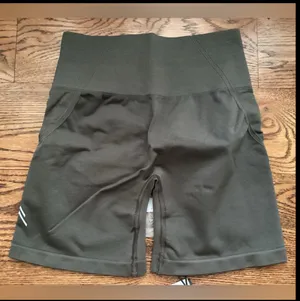 Oner Active Og Deep Taupe Effortless Shorts thumbnail 5