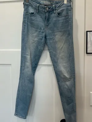 American Eagle Outfitters jeans thumbnail 1