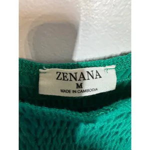 Zenana Emerald Green Smocked Bodice Tiered Maxi Dress Medium (light pilling) thumbnail 4