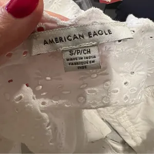 American Eagle Outfitters White Eyelet Cotton Romper size small thumbnail 15