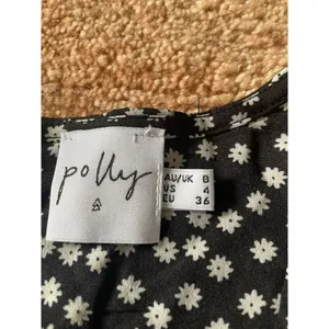 Princess Polly Black with White Floral Long Sleeve Mini Faux Wrap Dress Size 4 thumbnail 2
