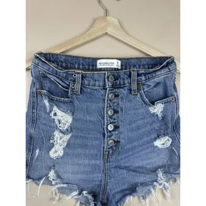 Abercrombie & Fitch Women’s 29/8 Ultra High Rise Mom Short Distressed Denim Blue thumbnail 2