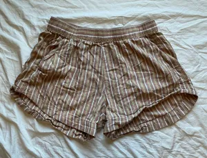 Patagonia Garden Island Striped Linen Blend Shorts Medium White/Pink thumbnail 1