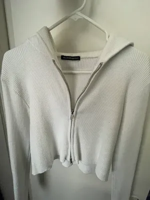 white zip up sweater thumbnail 2