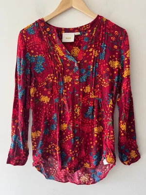 Maeve Floral‎ Button Front Pin Tuck Top thumbnail 1