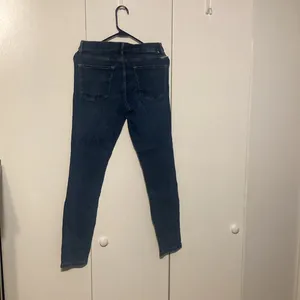 Tommy Hilfiger Women’s Size 8 Greenwich Skinny Blue Denim Pants thumbnail 6