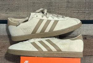 Unisex Adidas Gazelles neutral colored sneakers thumbnail 1