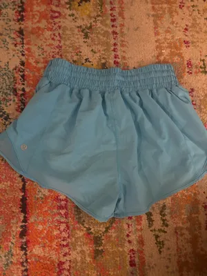 Lululemon Shorts Hotty Hot 2.5" High-Rise Blue thumbnail 3