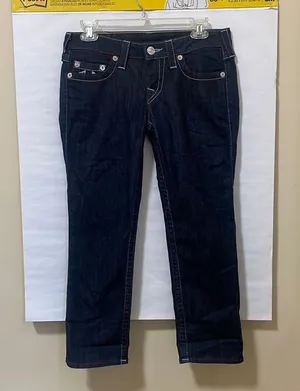 WLHJ58FE2 Americana Chain Dark Rinse Rolled Capri Jeans $209 EUC 28 thumbnail 1
