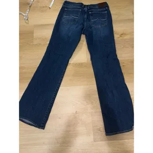 Lucky Brand Bootcut Jeans Sweet and Low thumbnail 4
