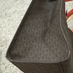 Michael Michael Kors Brown Tote with Orange Trim and Logo Print thumbnail 10