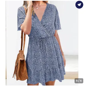 NWT!! KIRUNDO V-Neck Ruffle Abstract Floral Print Dress in Blue & White thumbnail 3