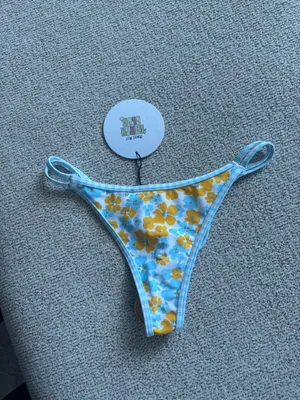 Princess Polly Floral High Cut Cheeky Bikini Bottoms thumbnail 2
