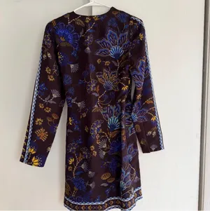 FARM Rio Brown Garden Floral Wrap Mini Dress Size S thumbnail 5