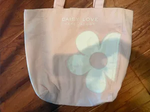Marc Jacobs Daisy Fragrance Love Canvas Pink Tote Bag thumbnail 3
