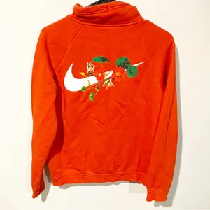 Nike Size Small Sweatshirt‎ Red Coral Graphic Floral Logo Bq8846 696 Quarter Zip thumbnail 4