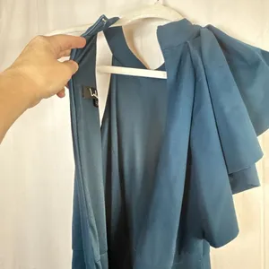 Lulus Margeaux Teal Cape Sleeveless Long Gown Size Small NWT thumbnail 9