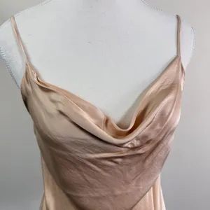 Olivaceous Cowl Neck Cami Top Champagne Beige Satin Viscose Rayon Medium NEW thumbnail 4