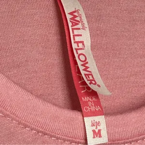 Wallflower Coral Short Sleeve Tee Pink Size M thumbnail 4