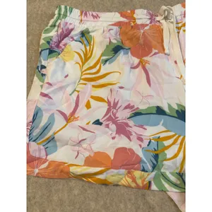 Hurley Brand Tropical Floral Hibiscus Drawstring Shorts White Multi XL NWT thumbnail 3