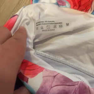 2/$30 Tropical halter tummy control swim suit size M thumbnail 6