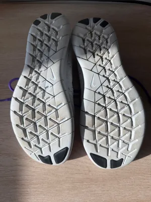 Nike iD Purple and White Knit Slip-On Sneakers, Size 6 thumbnail 6