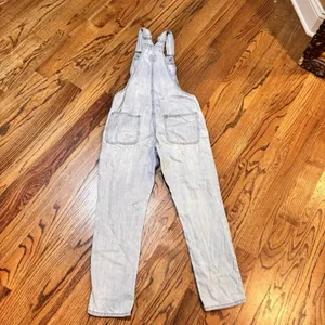 GAP Denim Light Wash Overalls XS Womens Light Indigo Bib‎ Jeans thumbnail 2