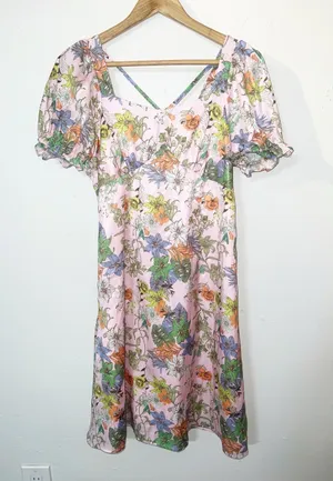 FOF Pink Floral Puff-Sleeve Short Sleeve Midi Summer Dress New thumbnail 1